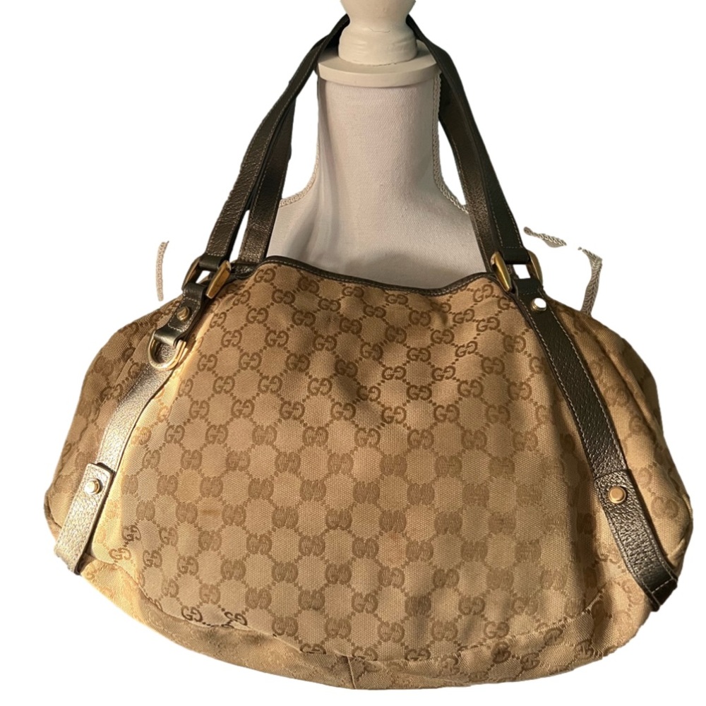 ✨Authentic Gucci Abby hobo bag ✨